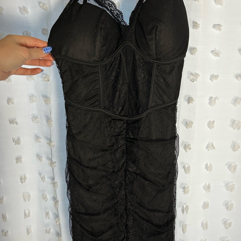 Elegant Black Lace Mini Dress